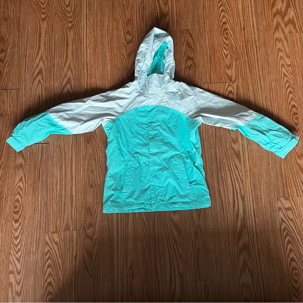 northface rain jacket